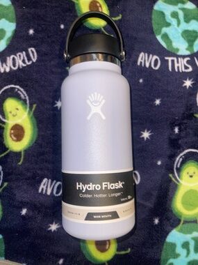 Hydro Flask 32 oz Wide Mouth Bottle - “Surf”